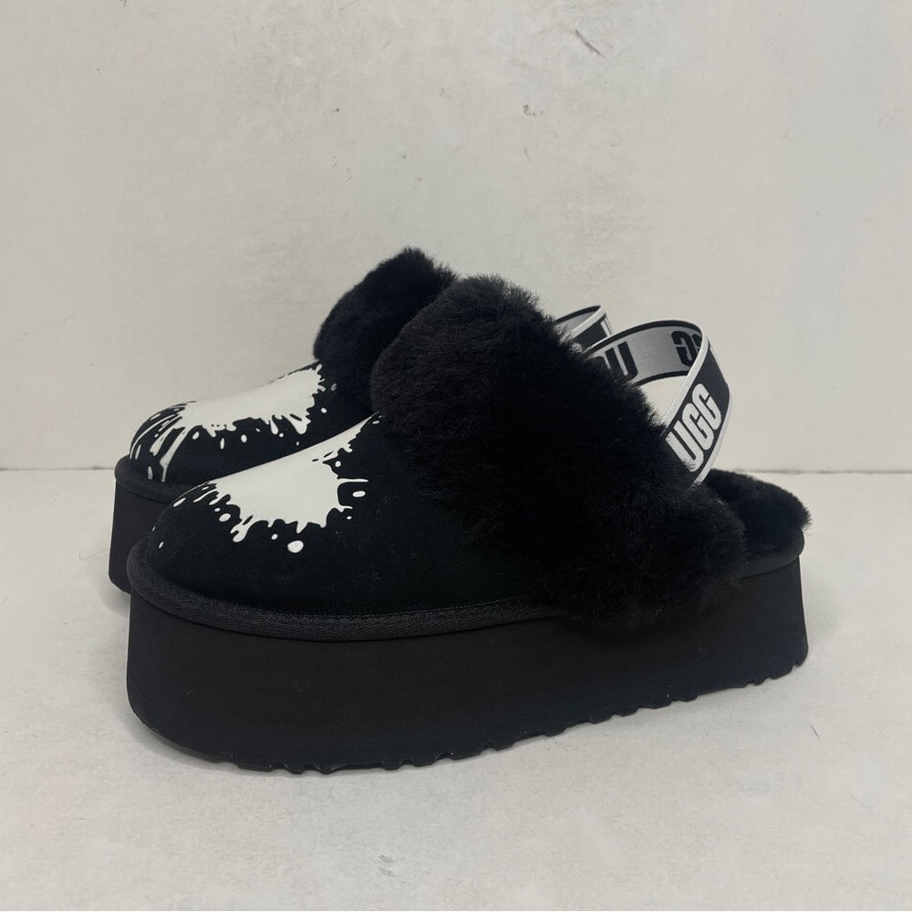 Ugg Funkette Platform Slippers “Valentine’s/Hearts” 2023 - Picture 3 of 4